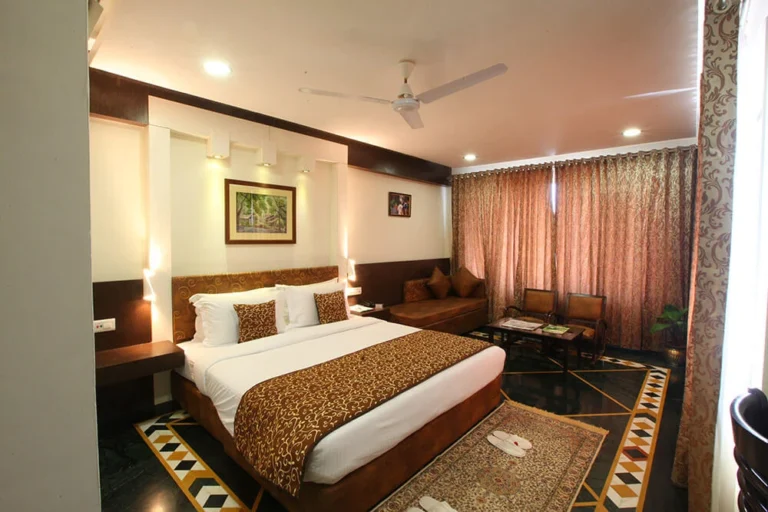 Baghban Suite room at Shilpi Hill Resort Saputara