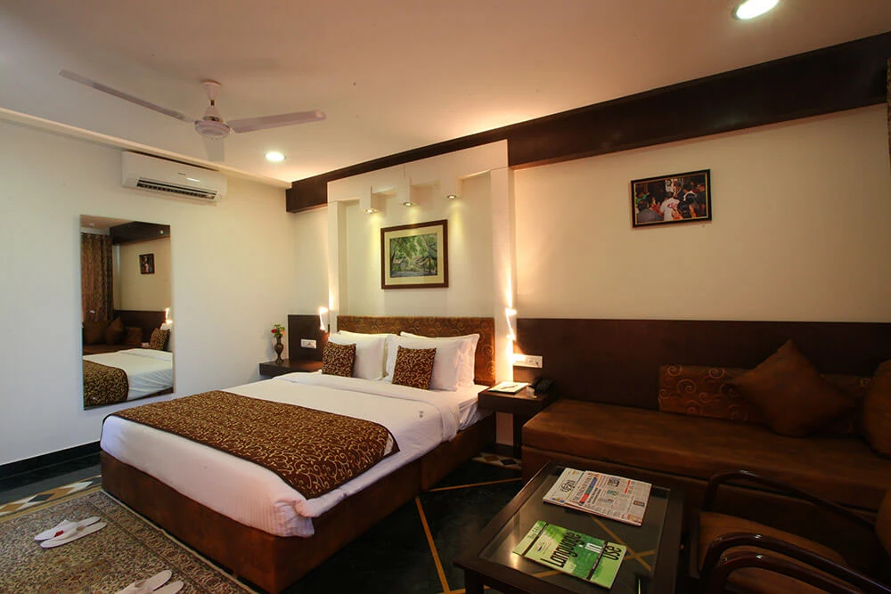 Baghban Suite room at Shilpi Hill Resort Saputara