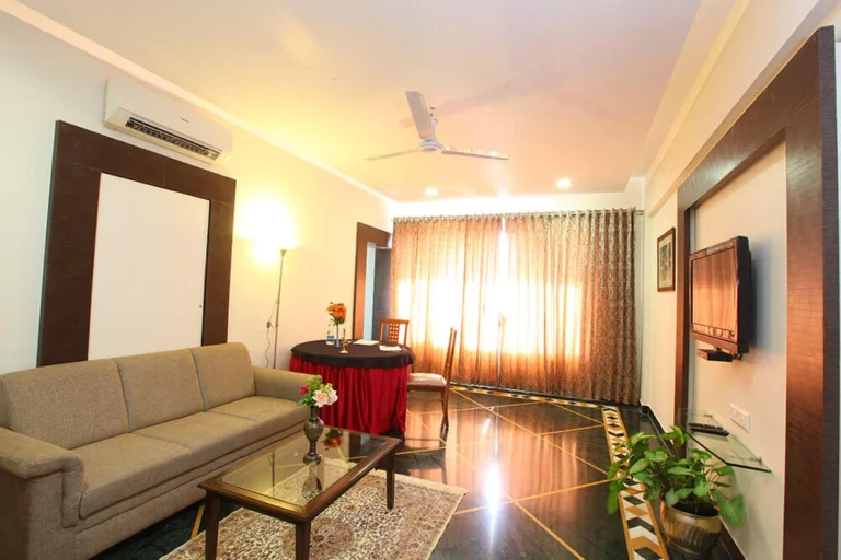 Baghban Suite room at Shilpi Hill Resort Saputara