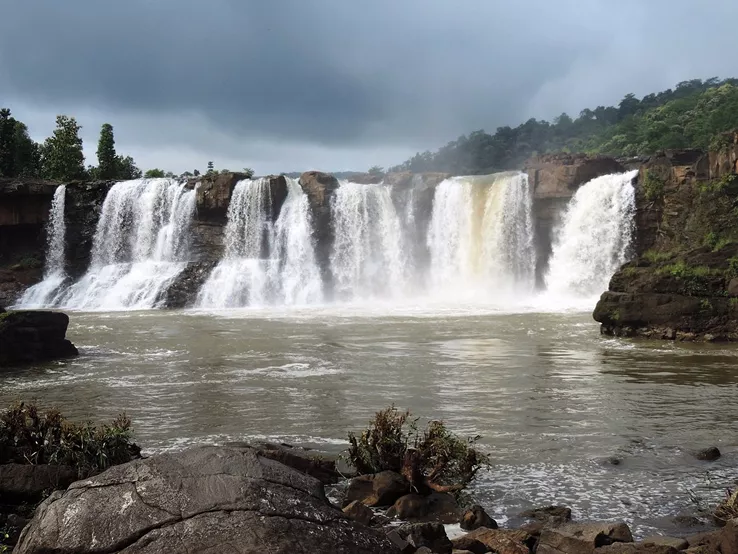 Gira Falls