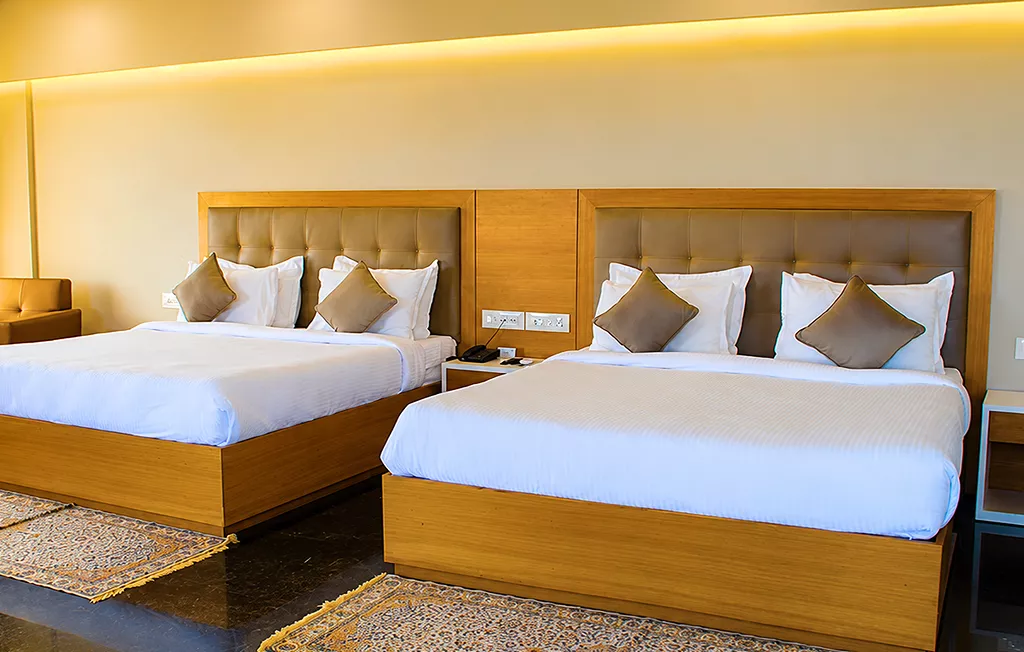 Royal Family Suite Room in Saputara